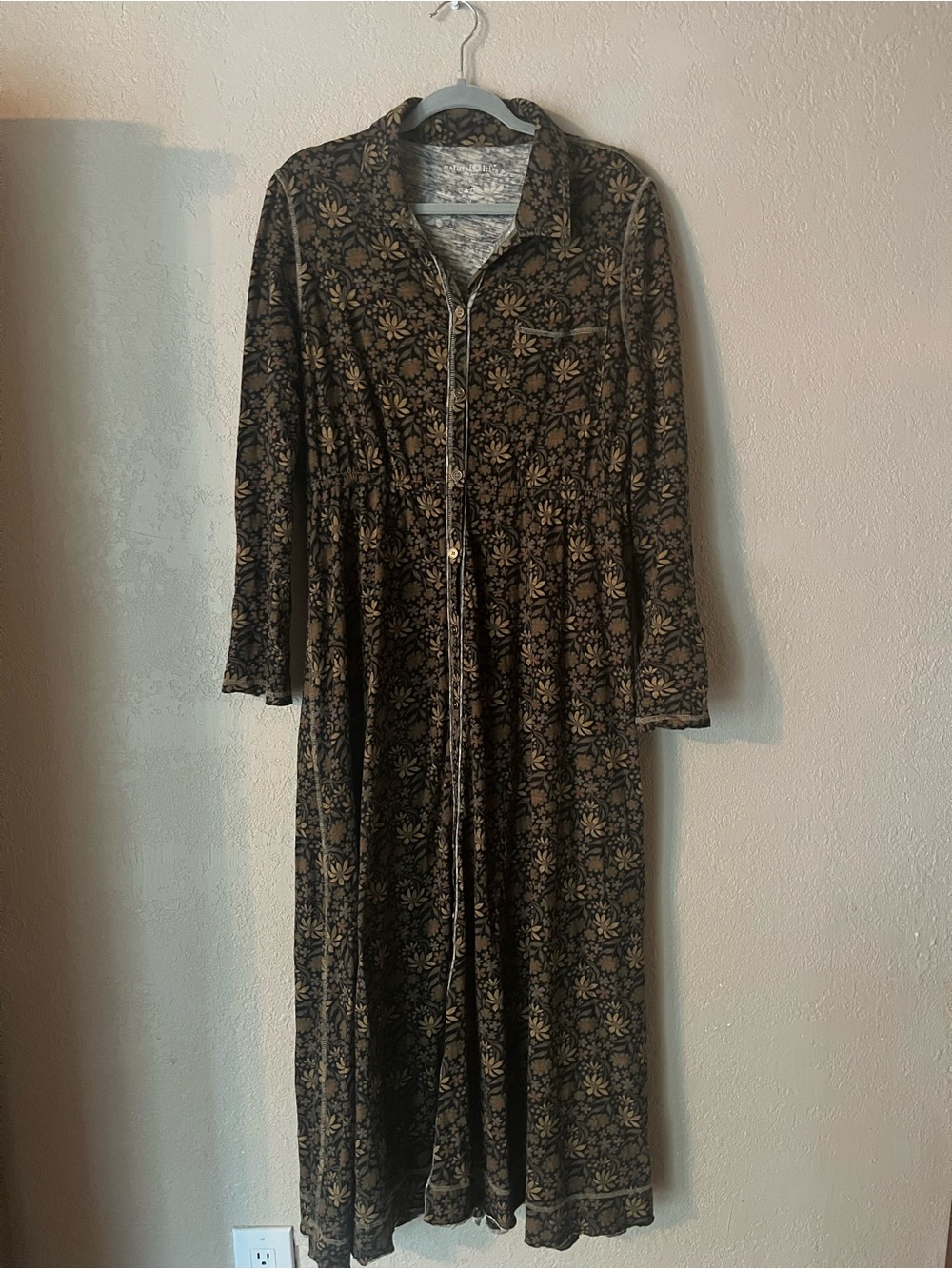 NATURAL LIFE W/Tags Christa Maxi Dress with Daisy Tan Floral Print - Picture 6 of 11
